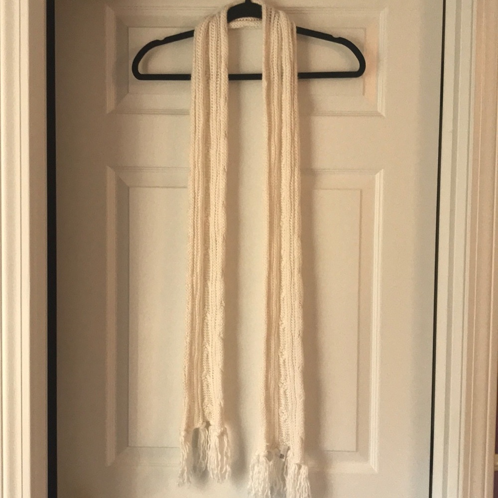 Gap Knit Scarf